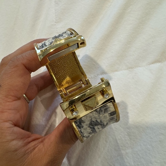 Stella & Dot Snakeskin Bangle ✨✨ - Picture 6 of 8